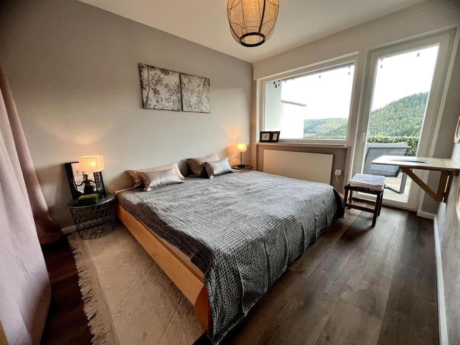 Wohnen Im Schwarzwald Mit Panoramablick Apartment Бад Хереналб Екстериор снимка